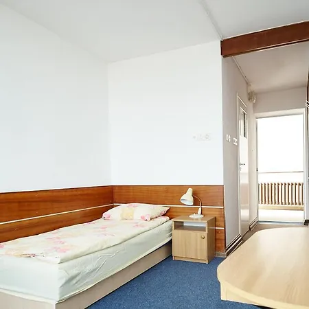 Top Floor Hostel